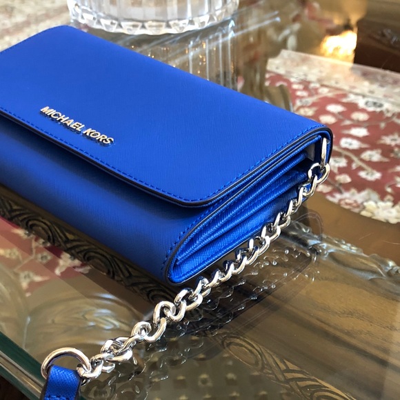 Authentic Michael Kors wallet on a chain crossbody - Picture 7 of 8